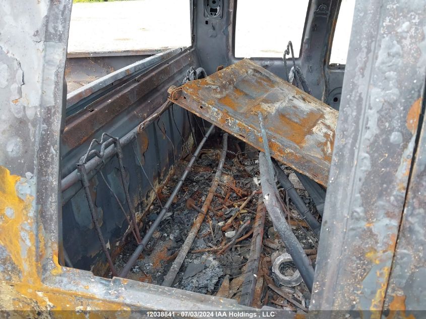 1995 Chevrolet Gmt-400 K1500 VIN: 2GCEK19K9S1110983 Lot: 12038841