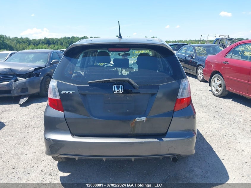 2014 Honda Fit VIN: LUCGE8H5XE3003729 Lot: 12038881
