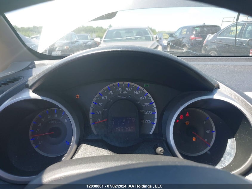 2014 Honda Fit VIN: LUCGE8H5XE3003729 Lot: 12038881