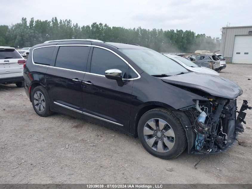 2017 Chrysler Pacifica Hybrid Platinum VIN: 2C4RC1N72HR789084 Lot: 12039039