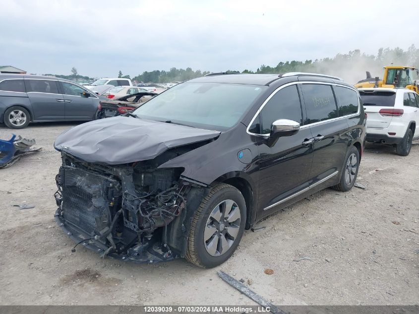 2017 Chrysler Pacifica Hybrid Platinum VIN: 2C4RC1N72HR789084 Lot: 12039039