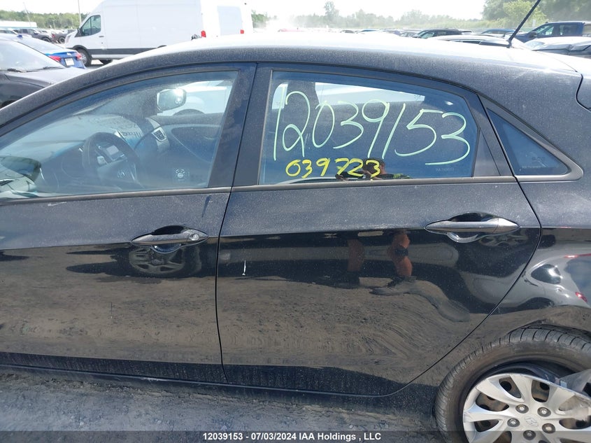 2013 Hyundai Elantra VIN: KMHD25LEXDU039723 Lot: 12039153