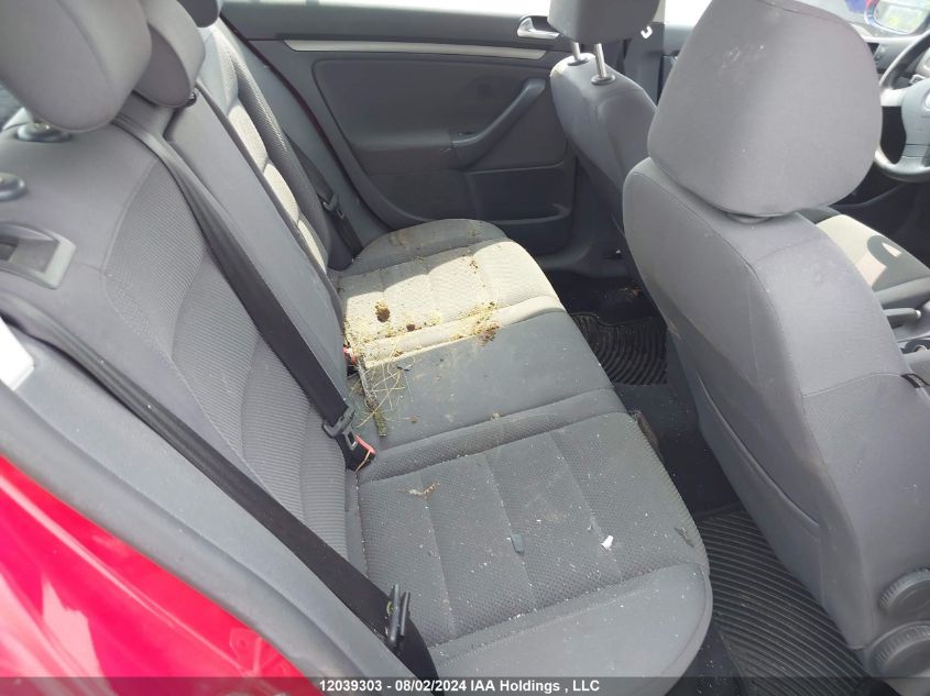 2007 Volkswagen Rabbit VIN: WVWCR71K27W207136 Lot: 12039303