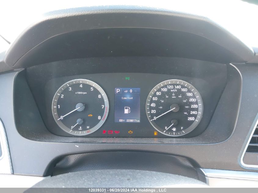 2015 Hyundai Sonata Gl VIN: 5NPE24AF9FH050854 Lot: 12039331