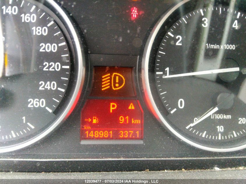 2011 BMW 3 Series VIN: WBAPG7G53BNM68408 Lot: 12039477