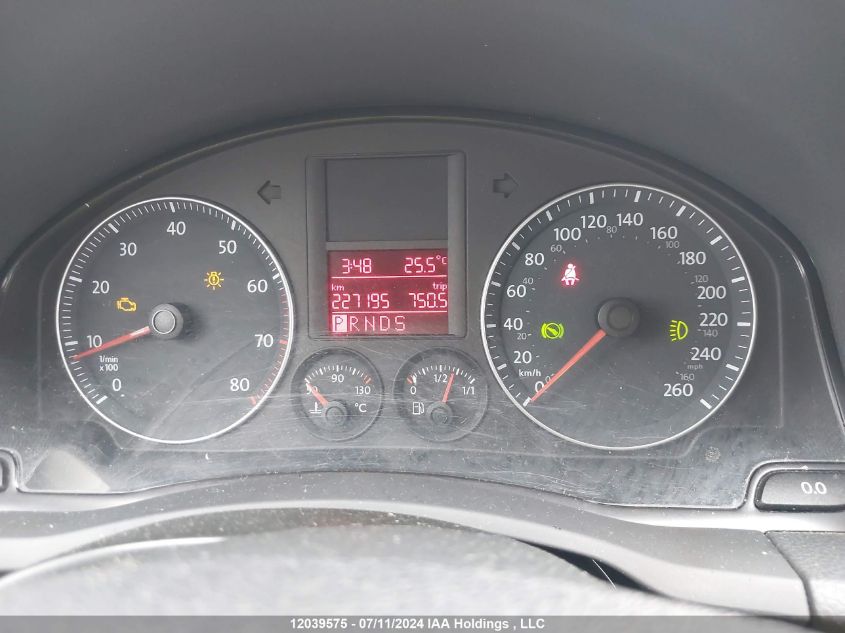 2008 Volkswagen Rabbit VIN: WVWDA71K88W236220 Lot: 12039575