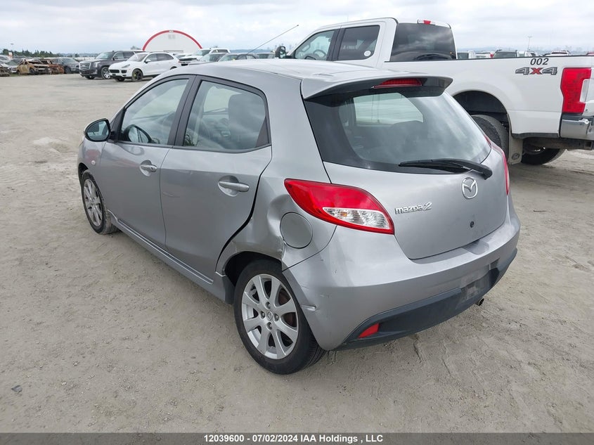 Vin: jm1de1hyxb0121415, lot: 2385279, mazda mazda2 20113