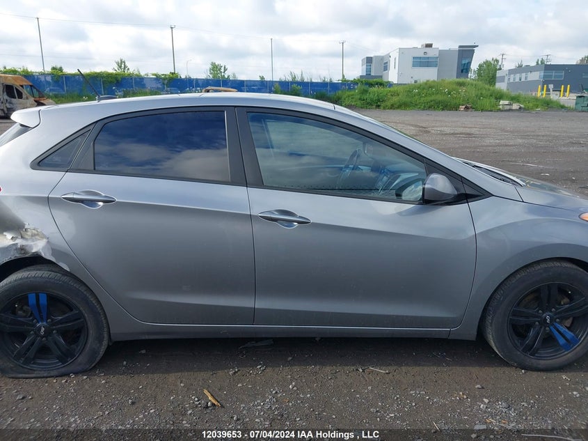 2014 Hyundai Elantra VIN: KMHD35LH9EU223818 Lot: 12039653