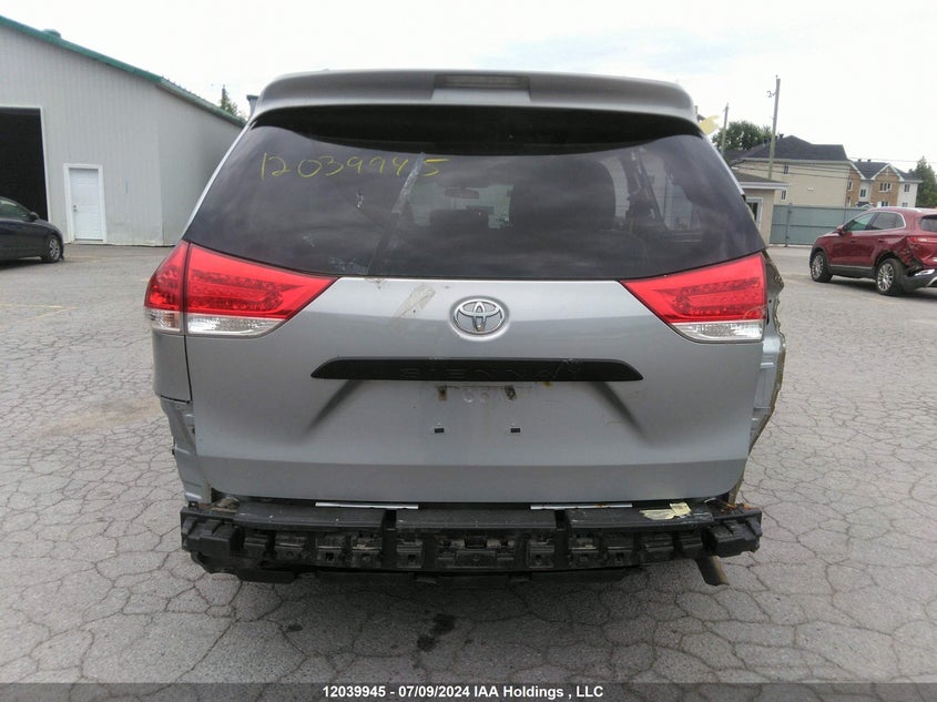 2014 Toyota Sienna 7 Passenger VIN: 5TDZK3DC4ES518916 Lot: 12039945