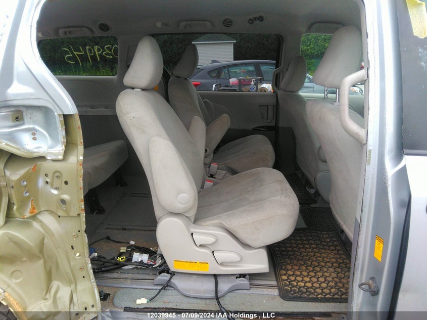 2014 Toyota Sienna 7 Passenger VIN: 5TDZK3DC4ES518916 Lot: 12039945