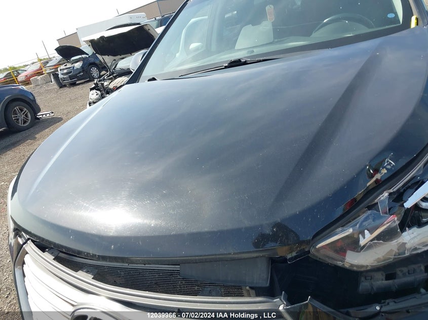 2017 Hyundai Santa Fe Se/Limited VIN: KM8SNDHF3HU180343 Lot: 12039966