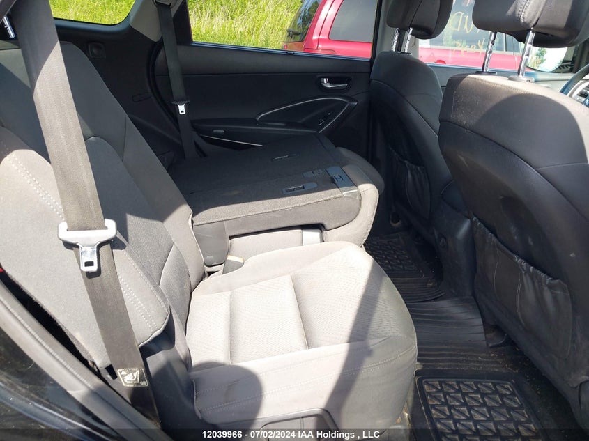 2017 Hyundai Santa Fe Se/Limited VIN: KM8SNDHF3HU180343 Lot: 12039966