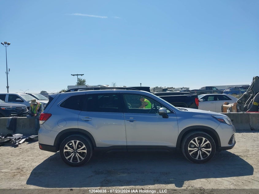 2023 Subaru Forester VIN: JF2SKEPC2PH547400 Lot: 12040038