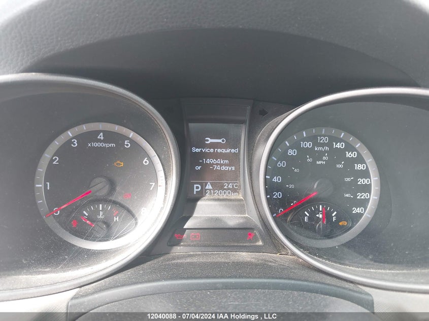 2015 Hyundai Santa Fe Sport 2.4 Base VIN: 5XYZT3LB4FG245058 Lot: 12040088