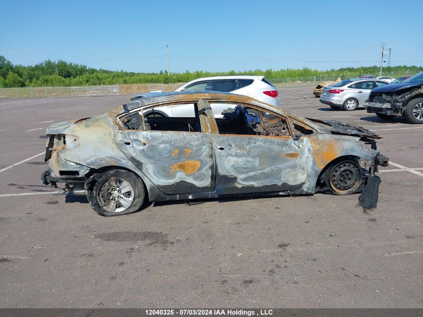 2017 Kia Forte Lx/S VIN: 3KPFL4A77HE123348 Lot: 12040325