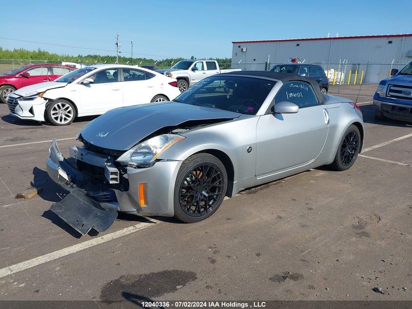 2005 Nissan 350Z Roadster VIN: JN1AZ36A05M751632 Lot: 12040336