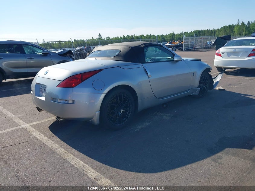 2005 Nissan 350Z Roadster VIN: JN1AZ36A05M751632 Lot: 12040336