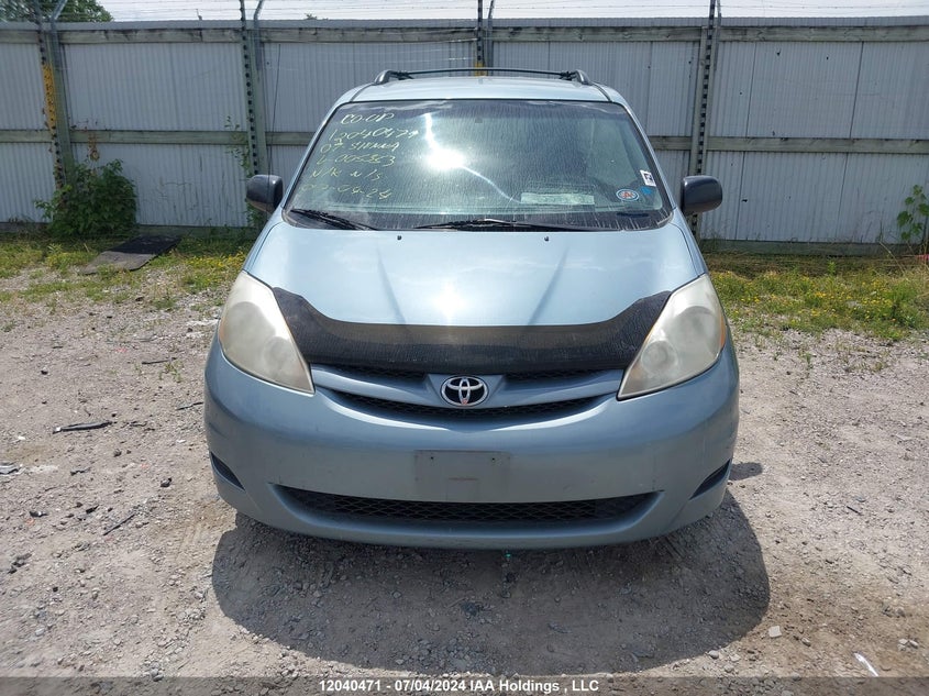2007 Toyota Sienna Ce 7 Passenger/Ce 8 Passenger VIN: 5TDZK29CX7S005353 Lot: 12040471