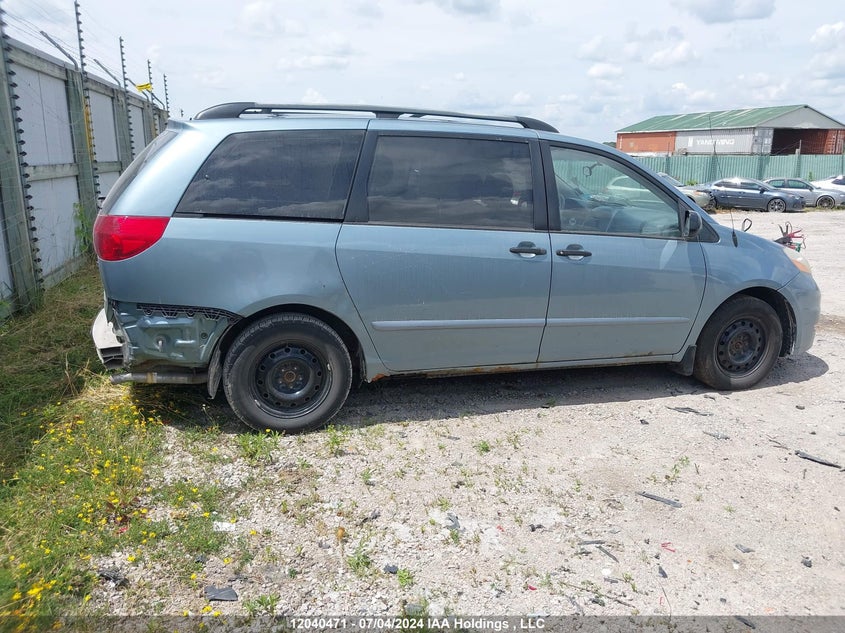 2007 Toyota Sienna Ce 7 Passenger/Ce 8 Passenger VIN: 5TDZK29CX7S005353 Lot: 12040471