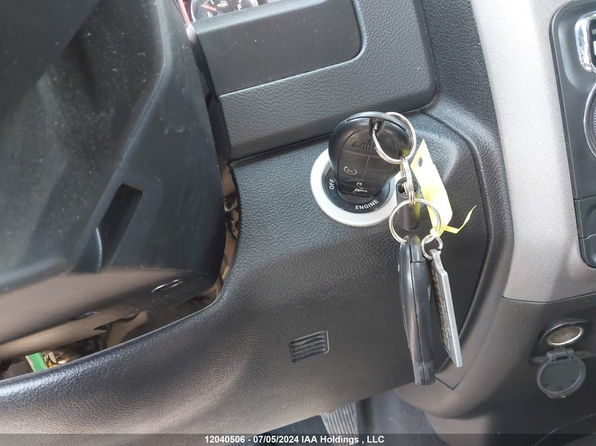 2019 Dodge Ram 1500 VIN: 1C6RR7FG5KS692183 Lot: 12040506