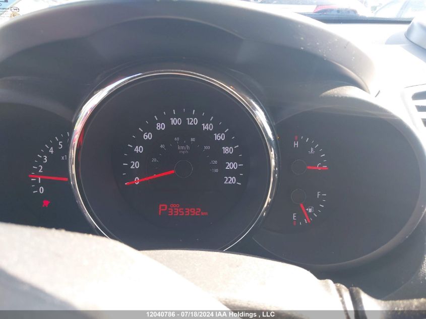 2010 Kia Soul VIN: KNDJT2A23A7152709 Lot: 12040786