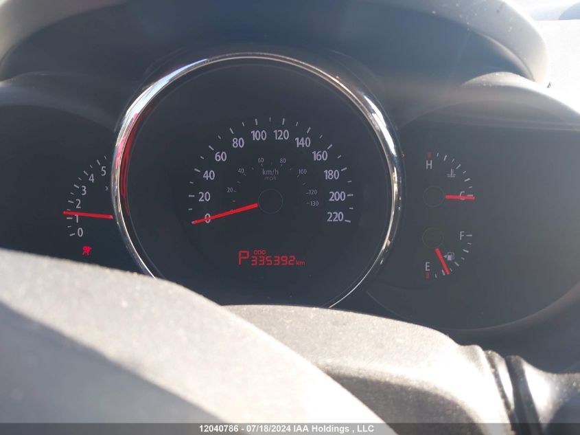 2010 Kia Soul VIN: KNDJT2A23A7152709 Lot: 12040786