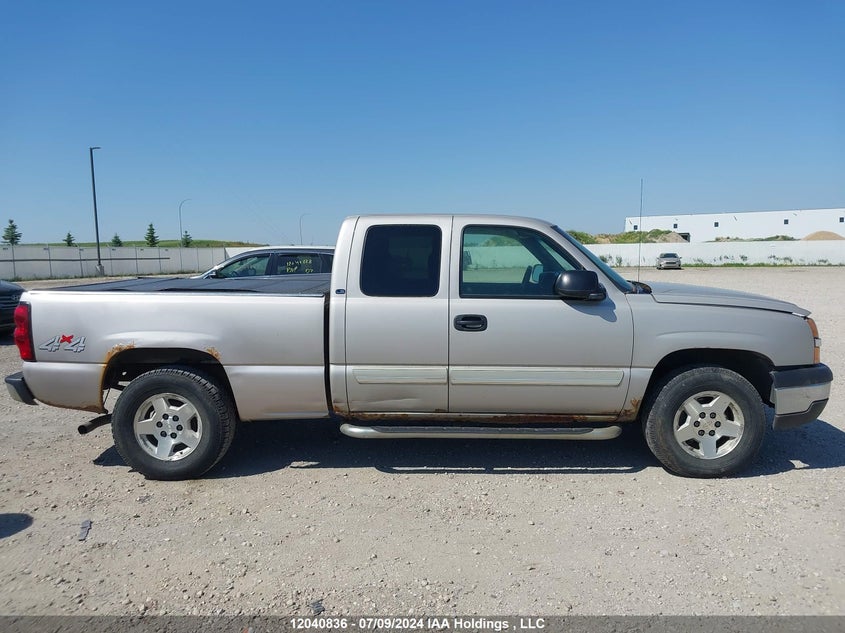 2005 Chevrolet Silverado K1500 VIN: 1GCEK19V55E309736 Lot: 12040836