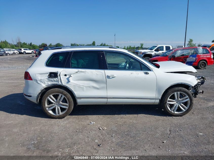 2013 Volkswagen Touareg V6 VIN: WVGEF9BPXDD010158 Lot: 12040848