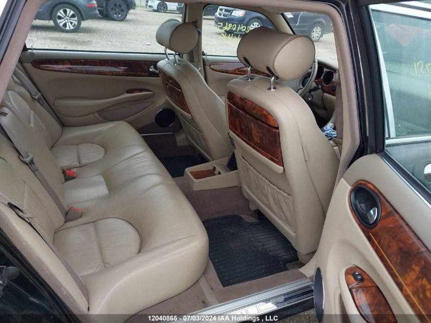 2000 Jaguar Xj Series VIN: SAJFA24C3YLF18190 Lot: 12040865