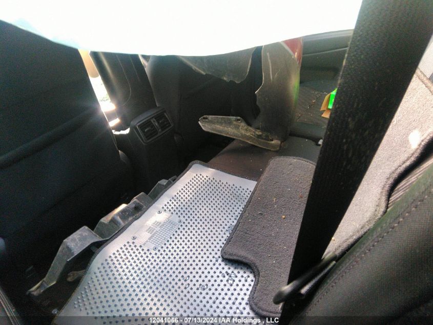 2018 Nissan Rogue Sv/Sl VIN: 5N1AT2MV4JC781257 Lot: 12041066