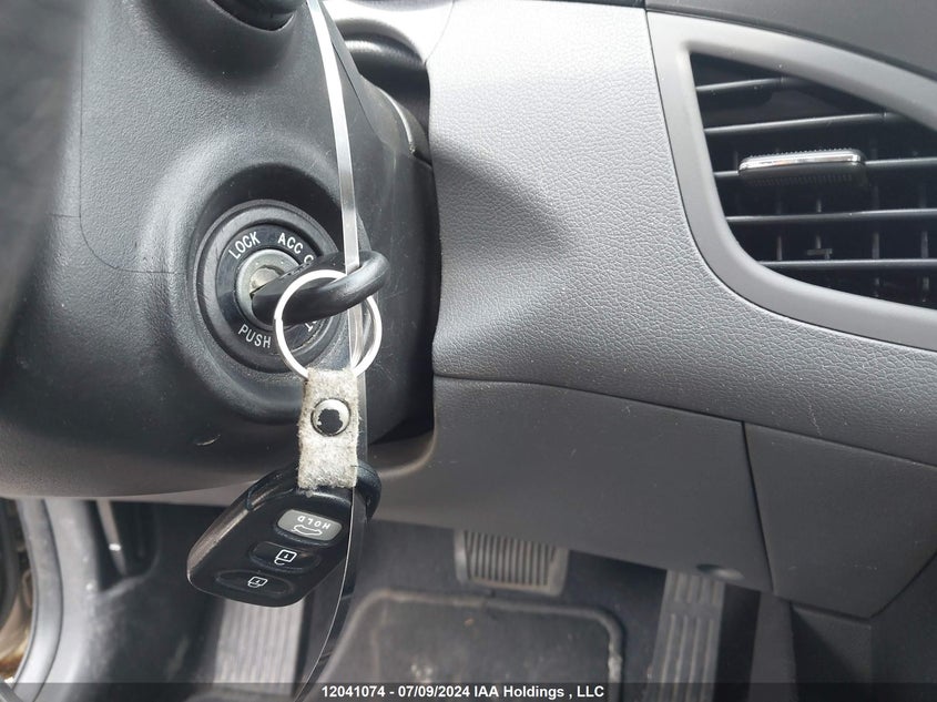 2013 Hyundai Elantra Gls/Limited VIN: 5NPDH4AE0DH297257 Lot: 12041074