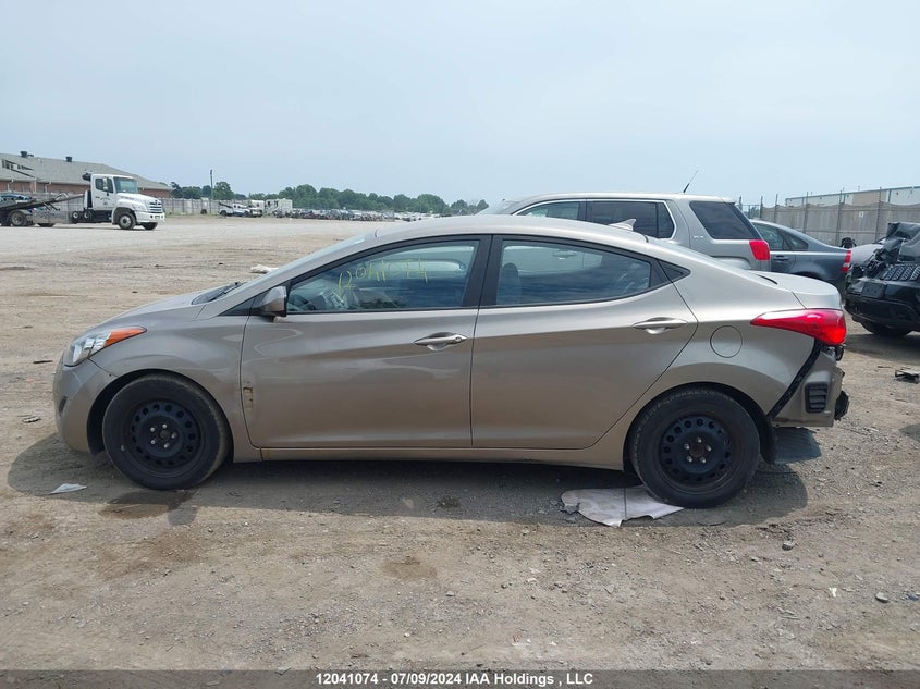 2013 Hyundai Elantra Gls/Limited VIN: 5NPDH4AE0DH297257 Lot: 12041074