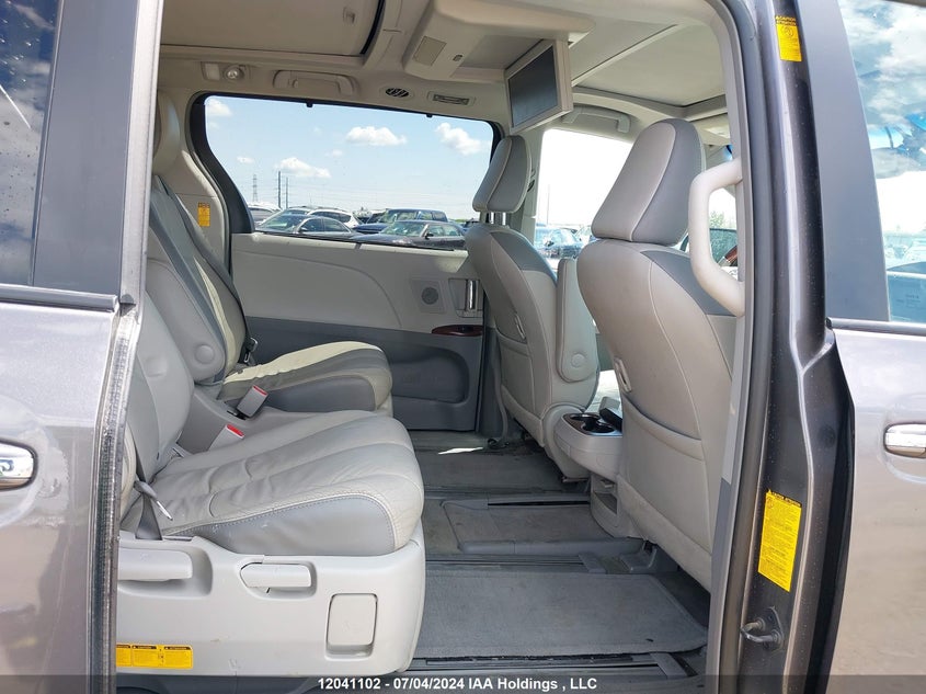 2014 Toyota Sienna Xle/Limited VIN: 5TDDK3DC4ES087164 Lot: 12041102