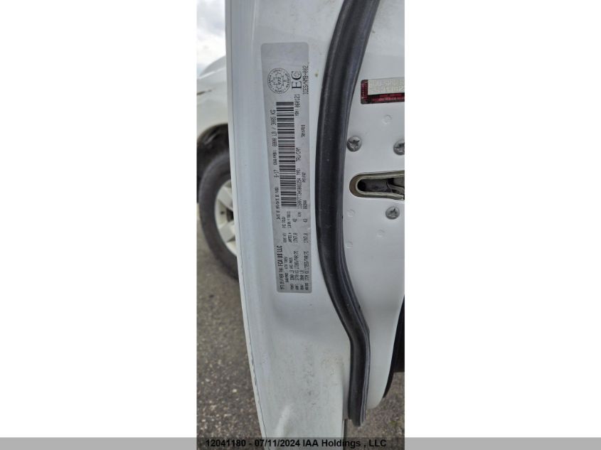 2017 Ram 1500 Slt VIN: 1C6RR7TT3HS802254 Lot: 12041180