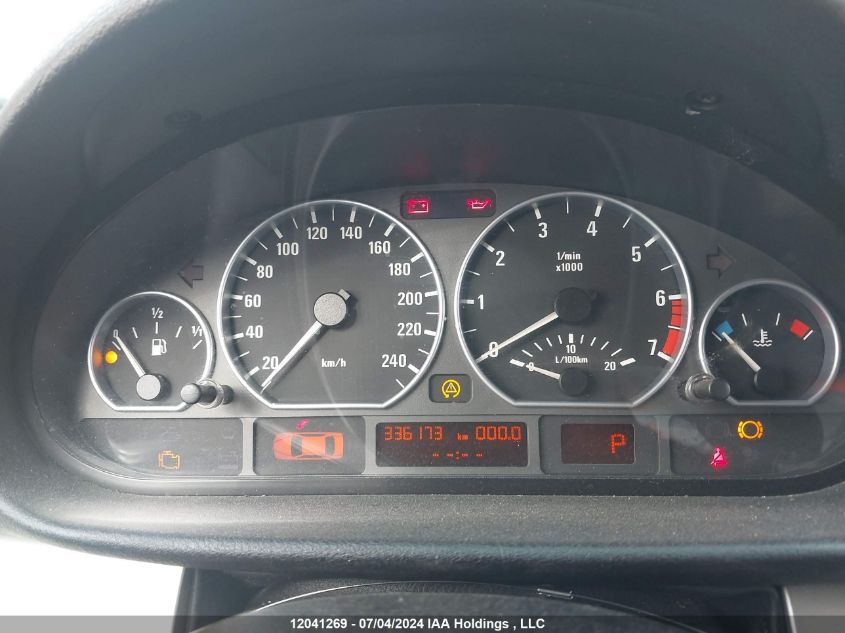 2001 BMW 3 Series 325I VIN: WBAAV33401FU79182 Lot: 12041269