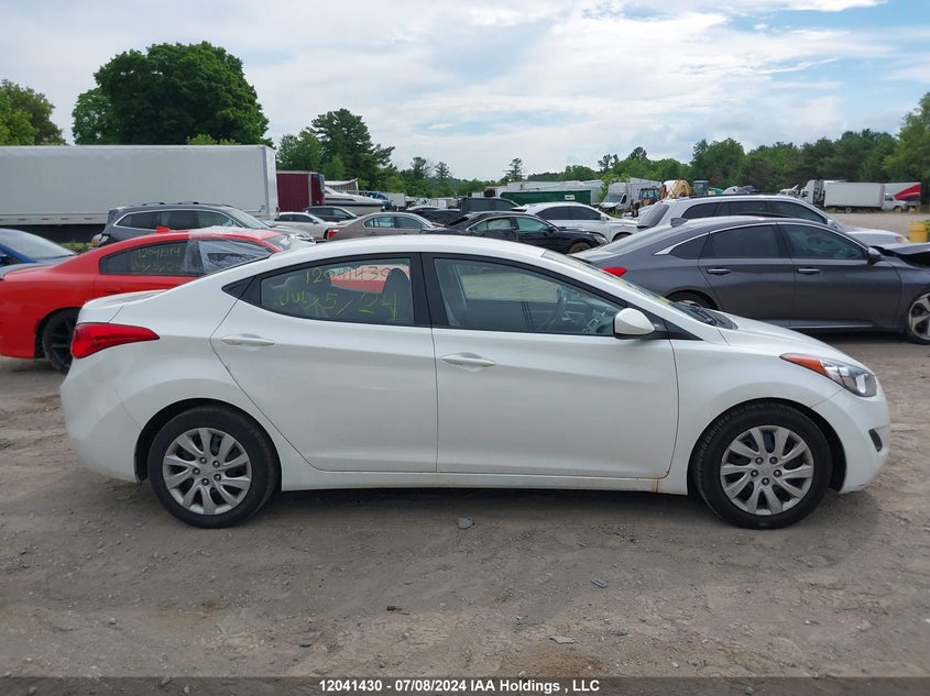 2013 Hyundai Elantra VIN: 5NPDH4AE9DH442666 Lot: 12041430
