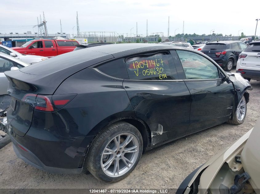 2024 Tesla Model Y VIN: 7SAYGDED0RF054630 Lot: 12041467