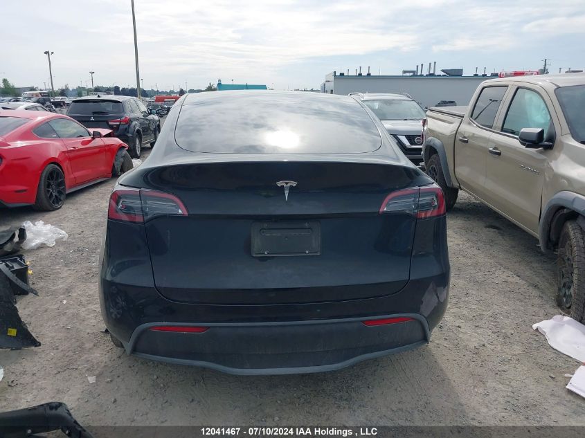 2024 Tesla Model Y VIN: 7SAYGDED0RF054630 Lot: 12041467