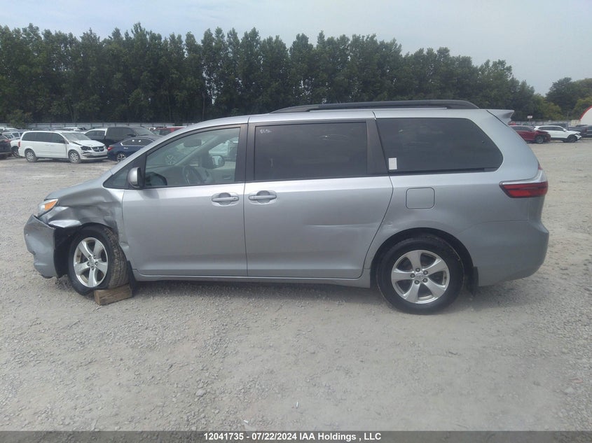 2016 Toyota Sienna Le VIN: 5TDKK3DC3GS732378 Lot: 12041735