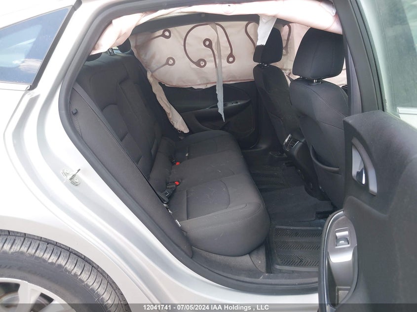 2019 Chevrolet Malibu VIN: 1G1ZD5ST3KF118763 Lot: 12041741