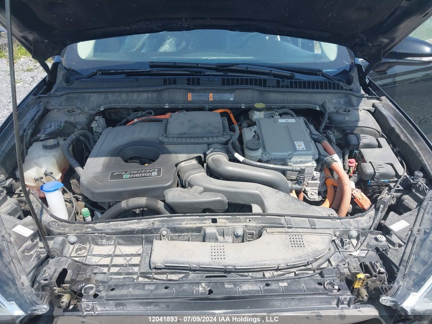 2017 Ford Fusion Energi Se Luxury VIN: 3FA6P0PU6HR376394 Lot: 12041893