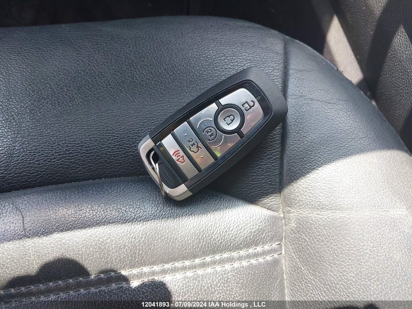 2017 Ford Fusion Energi Se Luxury VIN: 3FA6P0PU6HR376394 Lot: 12041893