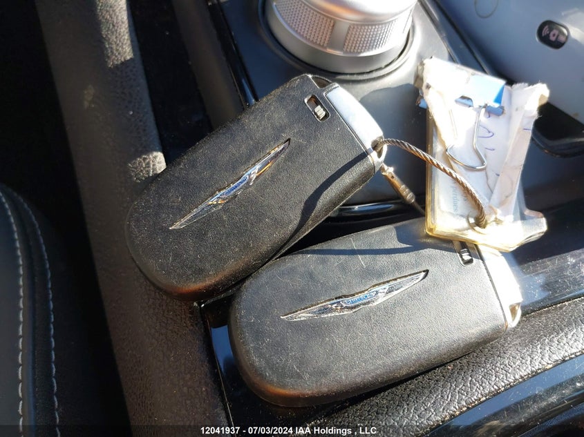 2022 Chrysler 300 S Awd VIN: 2C3CCAGG9NH127463 Lot: 12041937