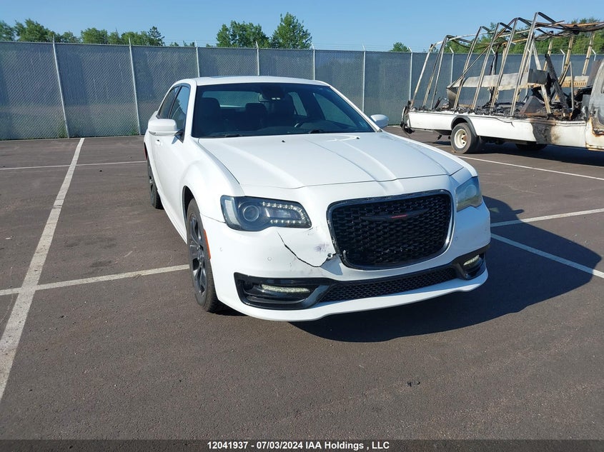2022 Chrysler 300 S Awd VIN: 2C3CCAGG9NH127463 Lot: 12041937