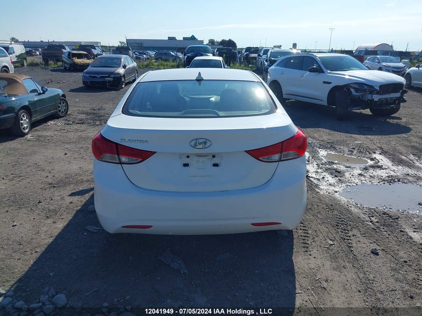 2013 Hyundai Elantra Gl VIN: 5NPDH4AE7DH445467 Lot: 12041949