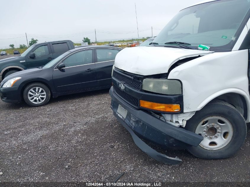 2018 Chevrolet Express Cargo Van VIN: 1GCWGBFG9J1224692 Lot: 12042044