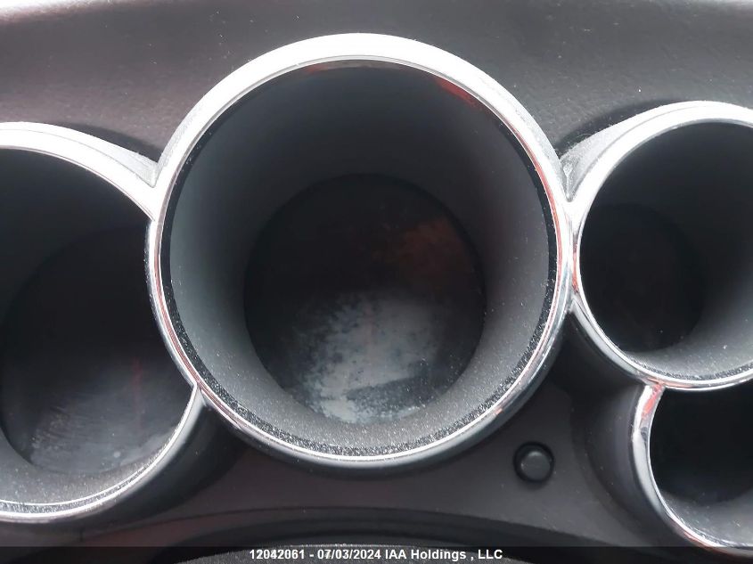 2008 Pontiac Vibe VIN: 5Y2SL65888Z412353 Lot: 12042061