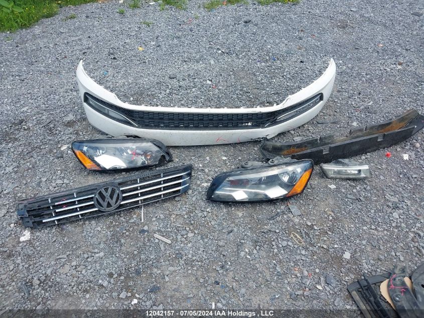 2012 Volkswagen Passat VIN: 1VWCH7A35CC109111 Lot: 12042157