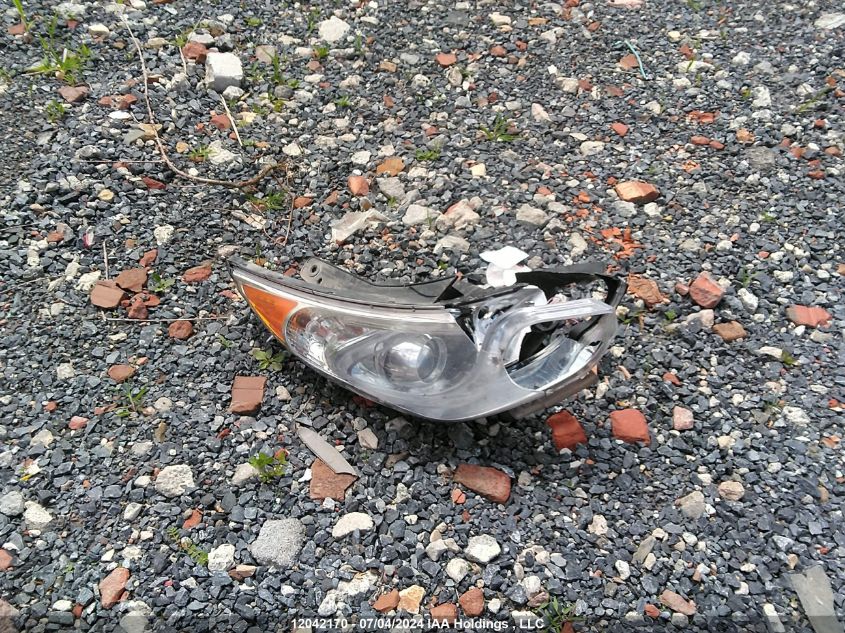 2015 Hyundai Sonata Hybrid VIN: KMHEC4A41FA132589 Lot: 12042170