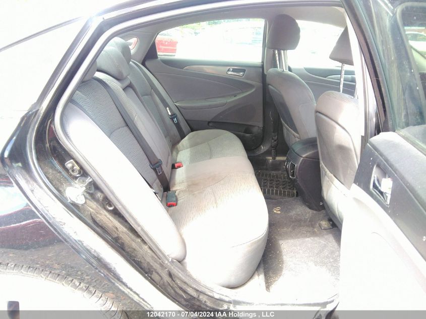 2015 Hyundai Sonata Hybrid VIN: KMHEC4A41FA132589 Lot: 12042170